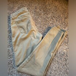 Hollister low rise super skinny khaki pants